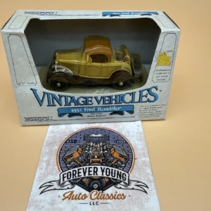 1932 Ford Roadster 1:43 Diecast Model ERTL
