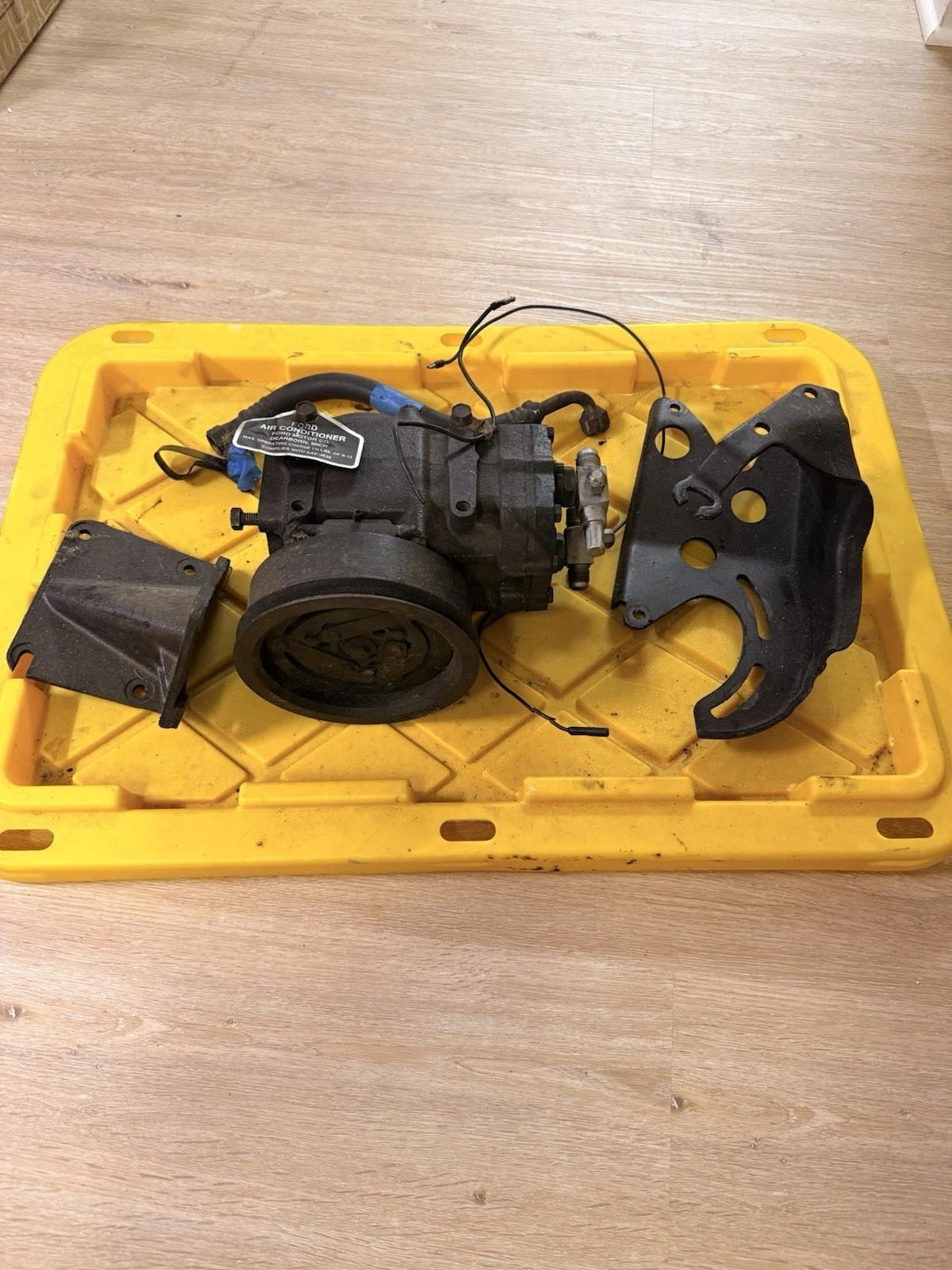 1964–1966 Ford Mustang A/C Compressor & Underdash Unit With Brackets Original OEM C3DA-2875-A - Image 2