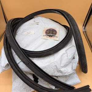 1961-1962 Chevrolet Impala 2 Door Sport Coupe Weatherstrip Seal Full Set Of 5